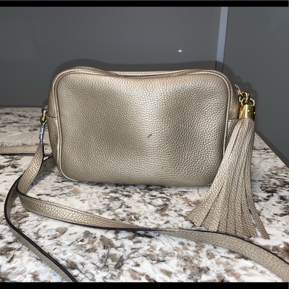 Gucci - Soho Small leather Disco Bag in Gold - Picture 4 of 4
